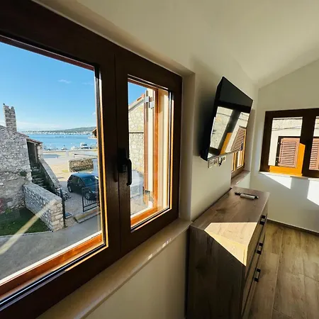 Stone House 