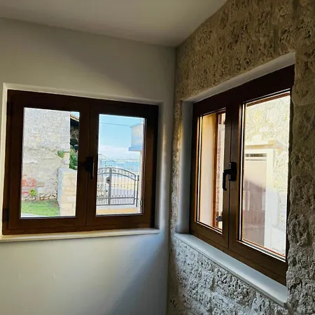 Villa Stone House 